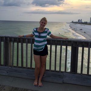 Meet your Posher, Emma